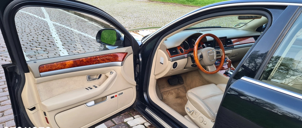 Audi A8 cena 35000 przebieg: 258000, rok produkcji 2008 z Szczecin małe 121